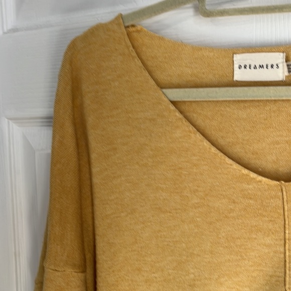 AMAZINGLY SOFT SWEATER BY DREAMERS - Picture 9 of 9